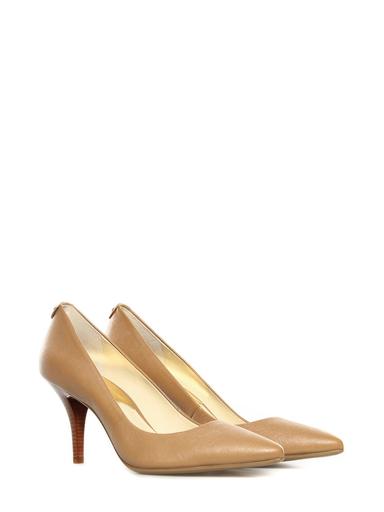 Pumps “Flex” Michael Kors beige